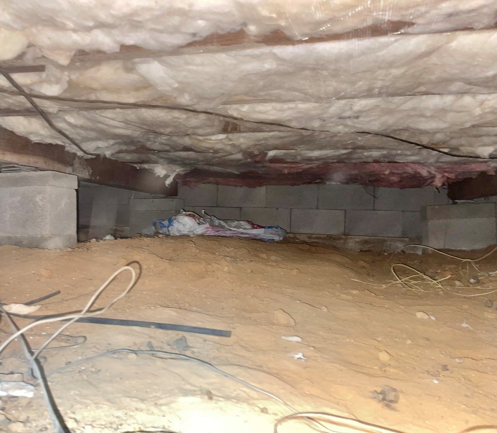 crawl space insulation repair process